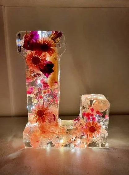 FloraGlow™ | Handmade Floral Night Light for a Dreamy Ambiance