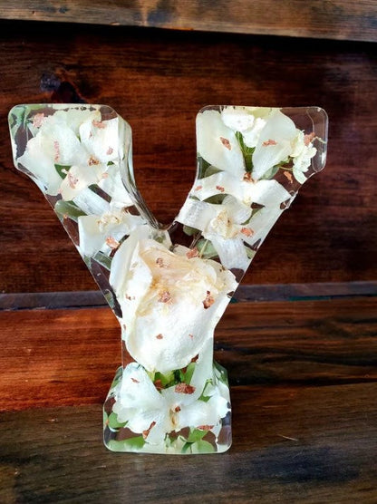 FloraGlow™ | Handmade Floral Night Light for a Dreamy Ambiance